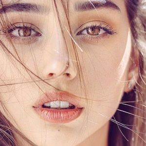 Meet your Posher, Mariam